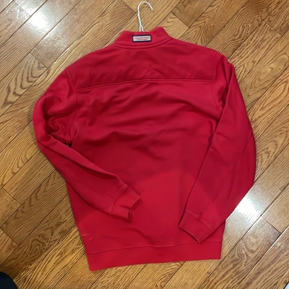 Very nice red sweatshirt type pullover. Rugby type fabric. Super soft. Excellent - Picture 4 of 5